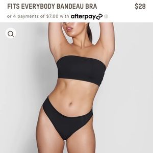 SKIMS FITS EVERYBODY BANDEAU BRA size S
